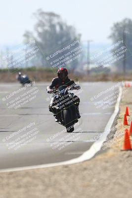 media/Sep-20-2025-TrackDaz (Sat) [[27f0cde673]]/B Group/220pm (Turn 9)/